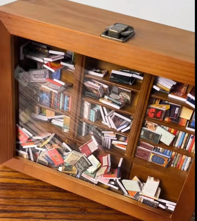 Anxiety Relief Shake Bookshelf Toy – Miniature Stress Relief Desk Decoration
