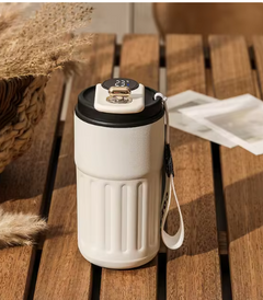 Smart Digital Thermal Coffee Mug – 450ml Stainless Steel Vacuum Flask with Temperature Display