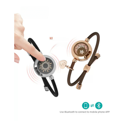 Totwoo Smart Couple Bracelet – Long Distance Touch Flash & Vibration Bracelet Set